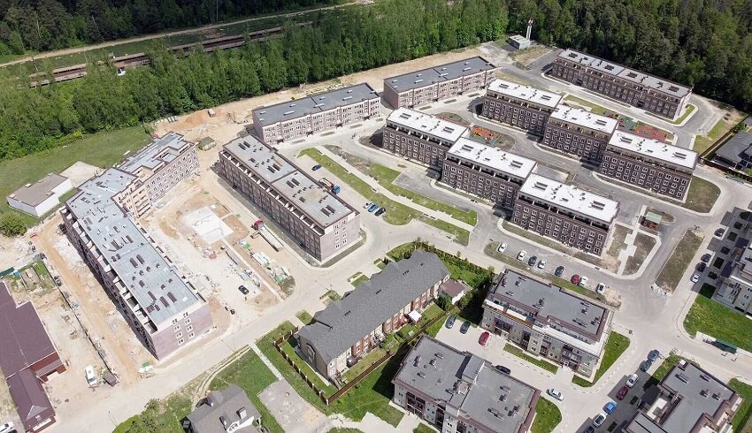 Eva Anjelina lablari bilan katta xorozni soradi